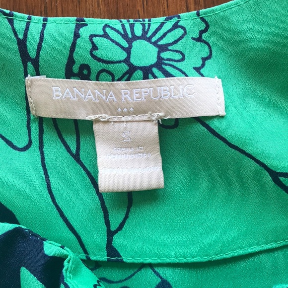 Banana Republic Dressy Tank - Picture 2 of 4